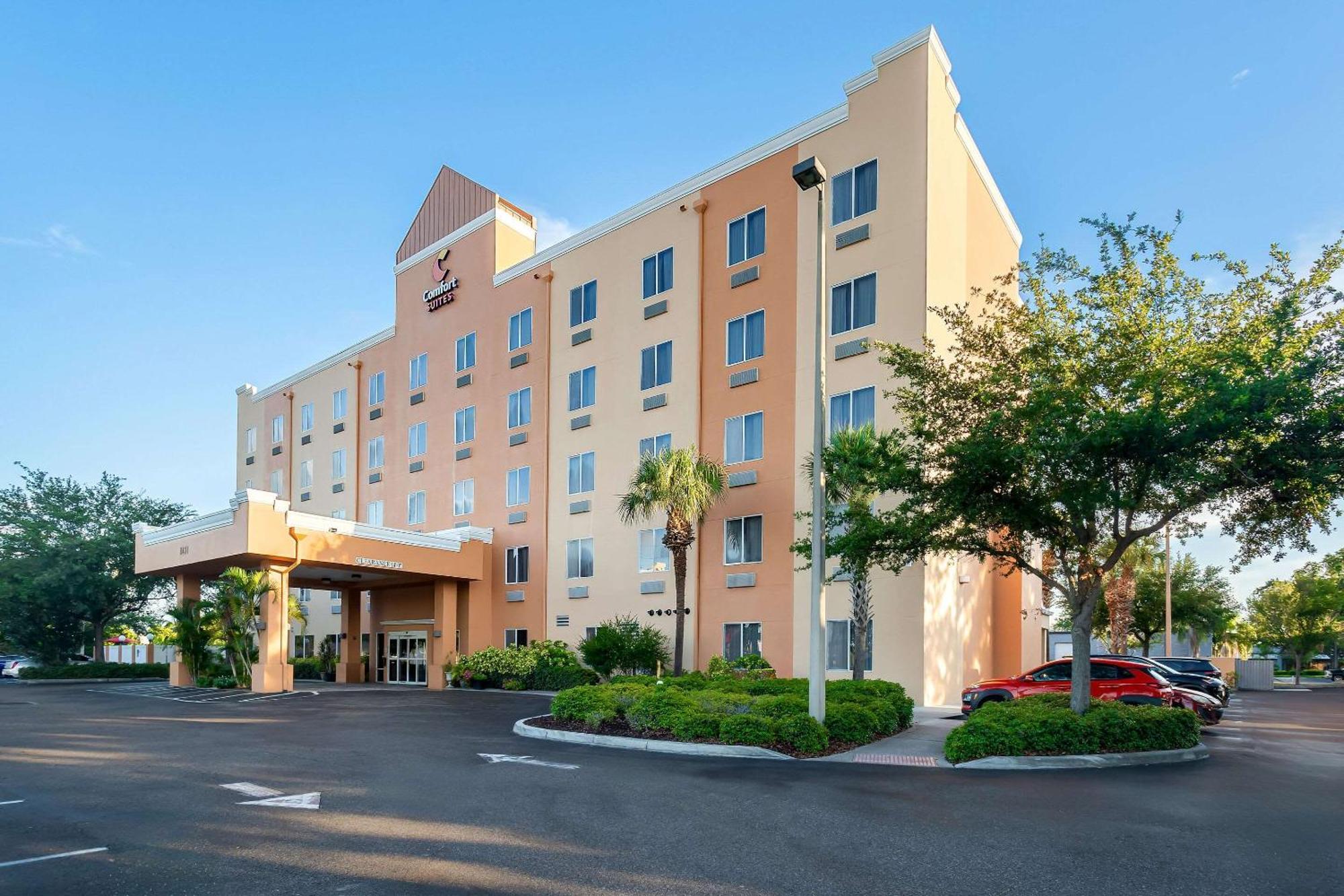 Comfort Suites Tampa Airport North Exterior foto